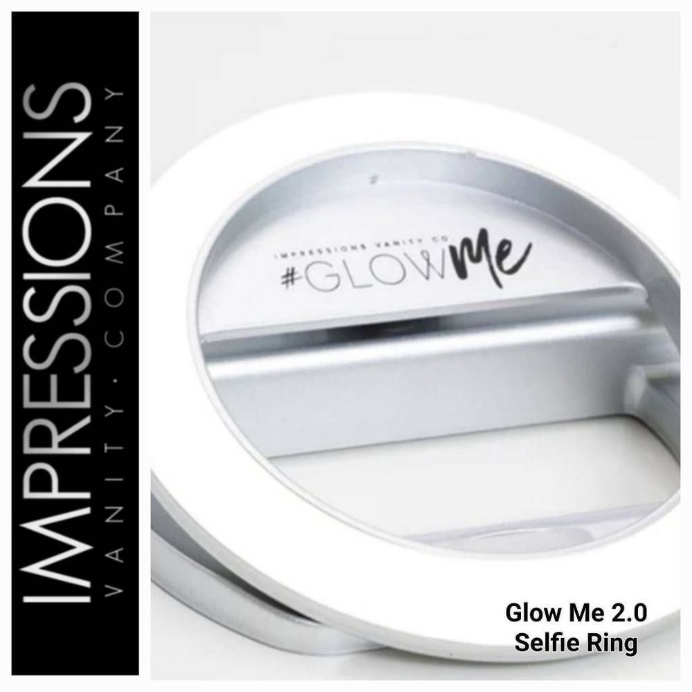 Impressions Glow Me 2.0 LED Selfie Ring Light For Mobile Devices- Silver